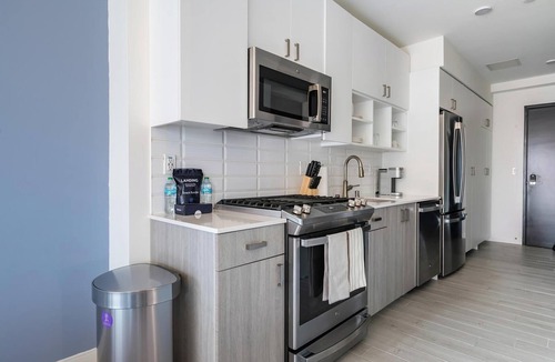 East Town Apartment | Landing | Incredible 1BD, Game Room, Gym
