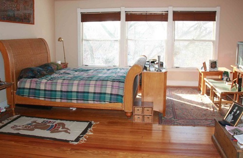Lakewood-Balmoral House | Large 4 level frame home on leafy street in Chicago