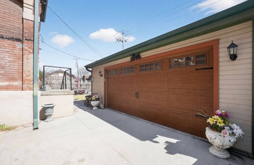 Council Bluffs House | Large 5 bedroom | Downtown