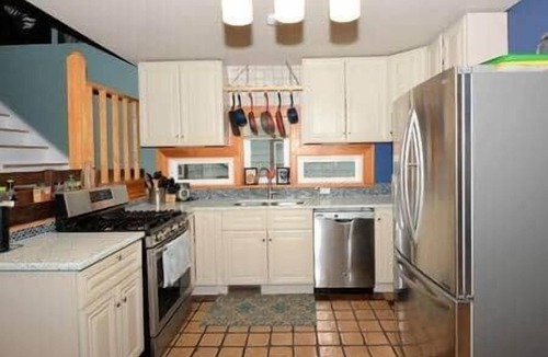 Lower East Side House | Large Victorian in Perfect Location!