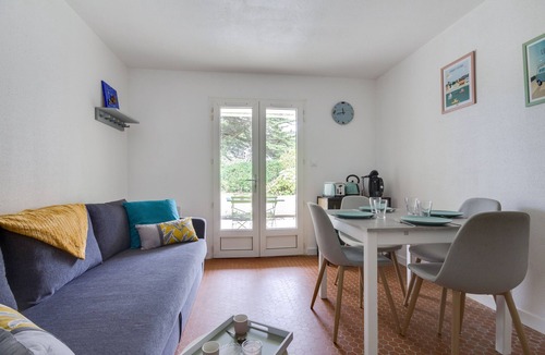 Saint-Nic Apartment | Le Loriot - One Bedroom Apartment, Sleeps 4
