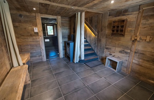 Montmin Apartment | Le Solerand - Cosy T2 with sauna, garden and mountain view.