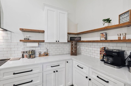 Cedar House | Leelanau Day Tripper - Modern Barndominium Retreat | Sauna Bikes Beaches W
