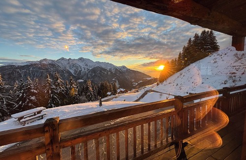 Bisanne 1500 Ski Chalet | Les Saisies/HIGH STANDING Chalet 15 pers with SPA Fireplace and Mont Blanc view