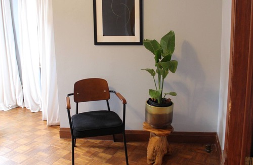 Mid-North District Apartment | Lincoln Park, Zoo, Lake | Easy Access | Zencity