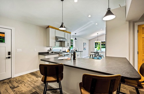 Fish Creek House | Looking for the perfect place for a family gathering or couples get away?