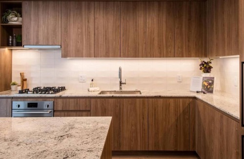 Killgubbin House | Luxurious Two Bedroom Suite, Epicurian kitchen and resort style amenities.