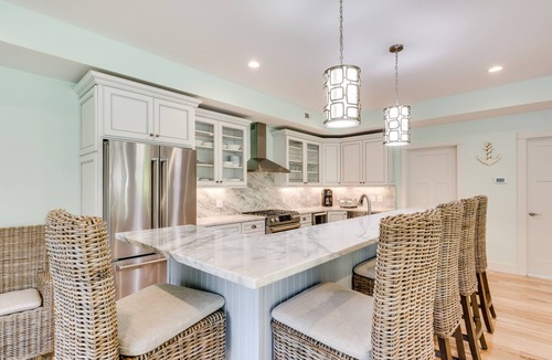 South Haven House | Luxury Beach House-6 Bedrooms, Game Room, Yard, Fire Pit-Walk to Beach & Town