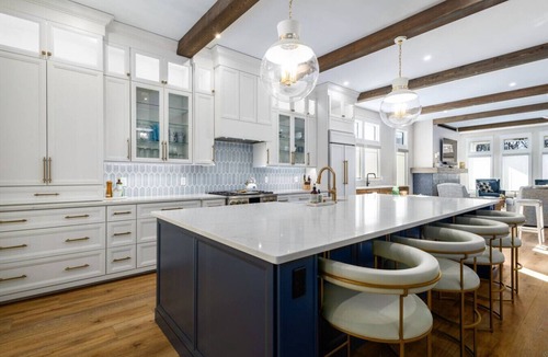 Harters Heights House | Luxury Home Under the Dome | 2 Min to Notre Dame