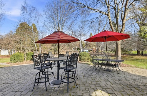Sheboygan House | Luxury Pool Retreat - 2 Acres - Near Whistling Straits