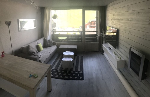 Manigod Apartment | Magnificent modern apartment at the foot of the slopes