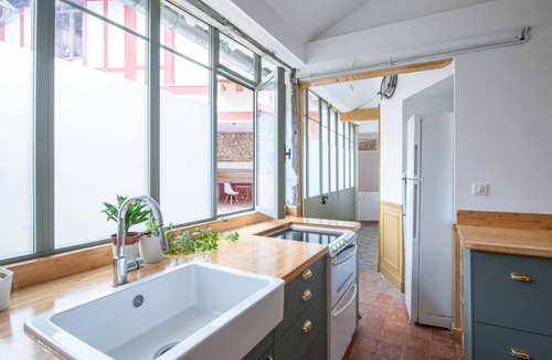 Le Celle-Saint-Cloud House | Maison de Ville Calme au Proche Versailles