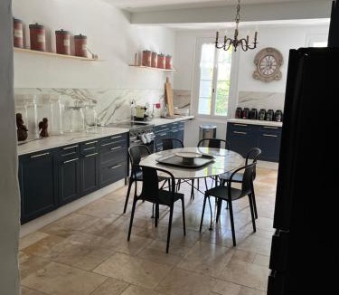 Castelnaudary Villa | Maison de maître de 700 m2 en plein cœur de Castelnaudary