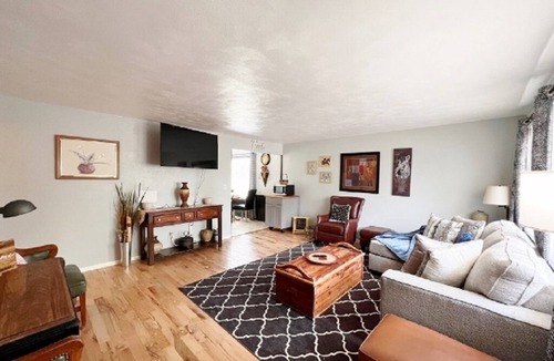 Peoria House | Maison Serene of Peace 02 - gorgeous, charming, quiet, clean and adorable