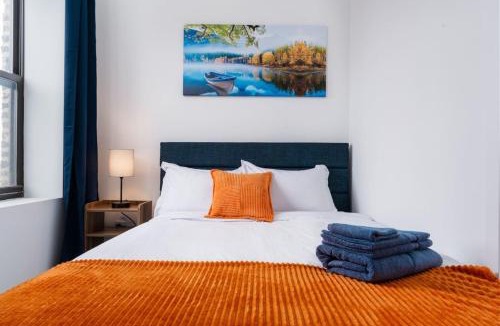 Uptown Apartment | Majestic Modern Style Beach Front Rooftop WFH Gym