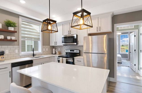 Ottawa Condo | Mansion Flat @ Navvy Town