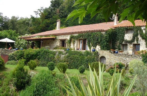 Montferrer House | mansion - Montferrer