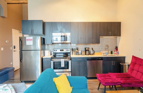 Near South Side Hotel | McCormick Place Modern Suite for 4, with Optional Parking