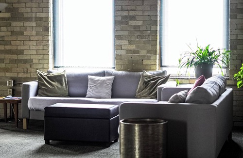Fifth Ward House | Memoria: A Luxury Cream City Bridal Suite