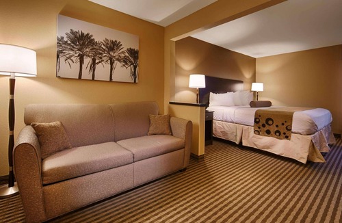 Mishawaka Hotel | Mishawaka Inn