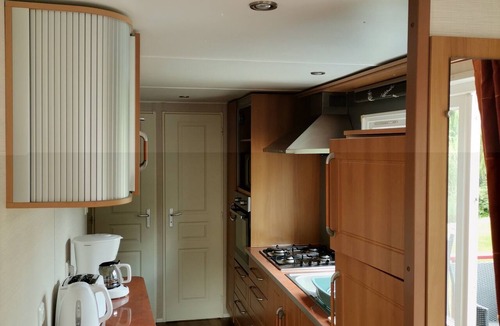 Bossee House | Mobile Home 4p climatisé-Bungalow-Premium-Ensuite with Shower-Lake view