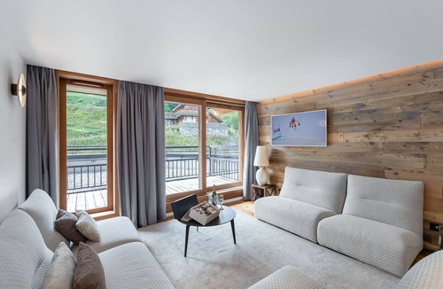 Courchevel Apartment | Modern apartment - Courchevel Village - Ski-in/ski-out with parking and wifi