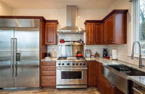 Grand Haven House | Modern Apartment directly across from Lake Michigan