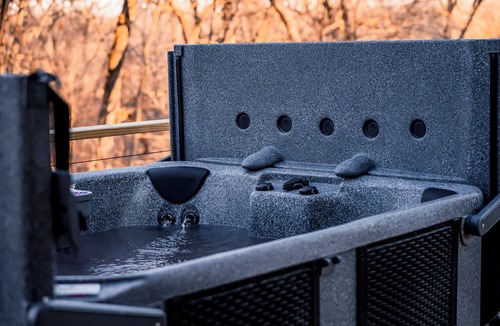 Guthrie County Cabin | Modern Cabin w/Hot Tub + Fire Pit + Private Trails