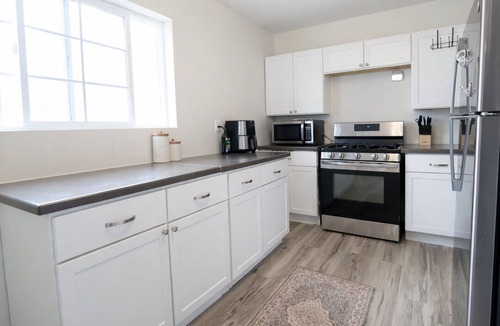 Milwaukee House | Modern Duplex Near Airport & Downtown + Game Room & Lake