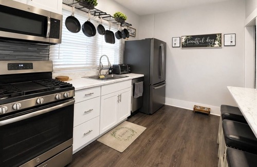 Moline House | Moline Landing Cozy 2BR/2BA Home | Pet-Friendly