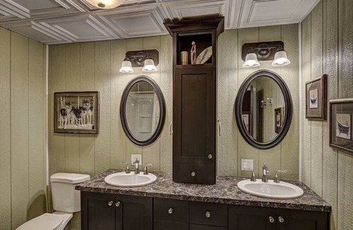 St Germain Cabin | Musky Inn North: 5 BR, 3 BA Lodge in St. Germain, Sleeps 10