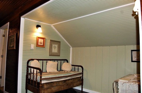 St Germain Cabin | Musky Inn North: 5 BR, 3 BA Lodge in St. Germain, Sleeps 10