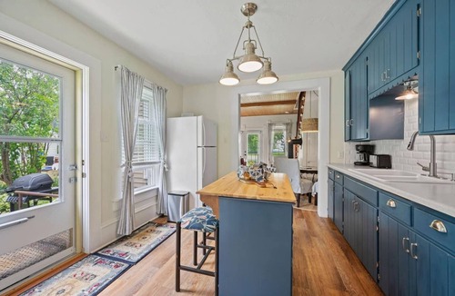 Sturgeon Bay House | Nautical Haven - Sunset views