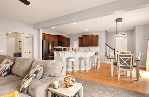 Bellevue House | Nebraska Charm: 5BR Home with Smart Touches