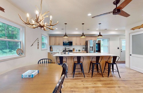 Lac du Flambeau House | Northwoods Lakefront Retreat on Moss Lake - Lac du Flambeau, WI