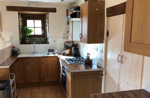 Langoelan Cottage | Old stable renovated with charm - 18th century farmhouse, heated swimming pool