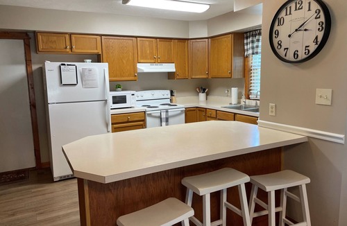Brookston House | Our farmhouse only 8 miles from Luke Bryan concert venue for September 19!