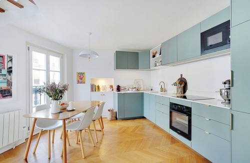 Quartier de la Goutte-d'Or Apartment | Paris with a view : a 2 bedroom apartment overlooking the Sacré Coeur