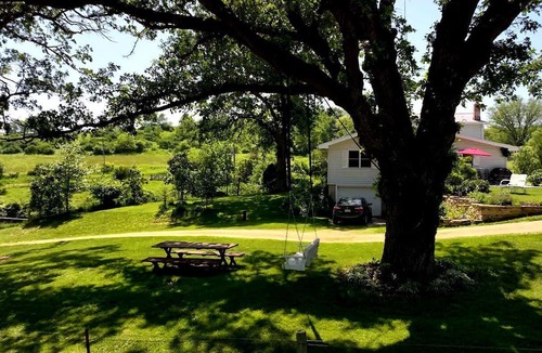 Kent House | Peaceful and Serene Farmstead Retreat with Horseback Riding in Stockton, Illinois, Perfect for a Family Getaway