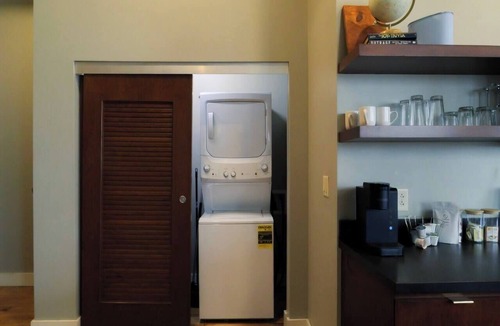 Peoria Apartment | Pecan Lofts | 2BR Warehouse District Loft