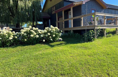 Petoskey House | Perfect 1-bedroom off barn with AC in charming Petoskey