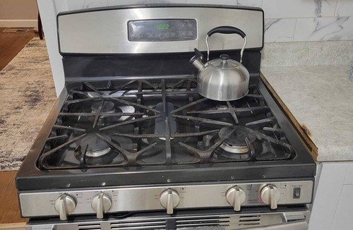 Evanston House | Perfect Family Home for Traveling Professionals and Insurance Relocations