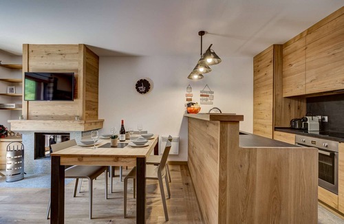 Les Praz-de-Chamonix Ski Chalet | Pic Janvier - Alpes Agency - Les Praz - Sleeps 4-6