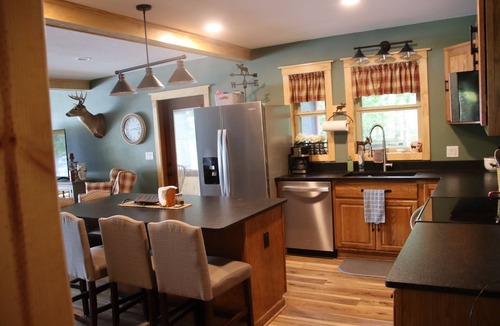 Pickerel House | Pickerel Lake: NEWLY RENOVATED 3 bed/2 bath home on 300' of beautiful frontage