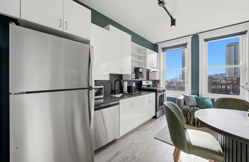 The Loop Hotel | Plymouth Collection: Top Floor with Gym & Rooftop!