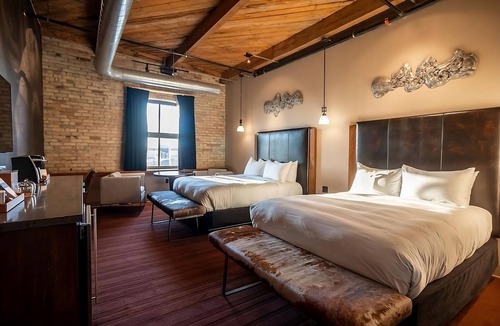 Fifth Ward Hotel | Premium Loft Two Queen Beds at The Iron Horse Hotel, Pet-Friendly!
