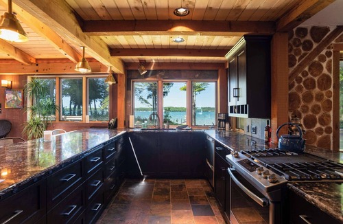 Baileys Harbor Cabin | Private Estate, Kangaroo East Shore!