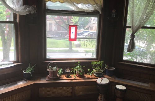 Milwaukee House | Private Room in Beautiful Victorian Home