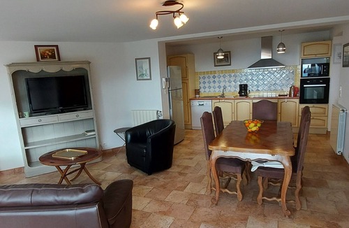 Cabris Villa | Provencal villa in Cabris, between sea and mountains.