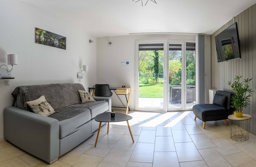 Saint-Jorioz Apartment | Rare, Cozy "loft type" studio with terrace and garden in the heart of St Jorioz.